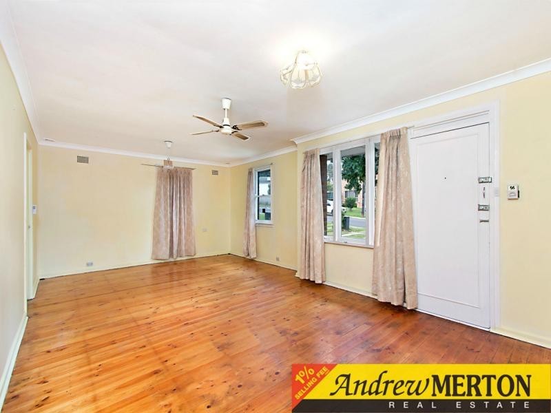 19 Hilltop Avenue, Blacktown NSW 2148