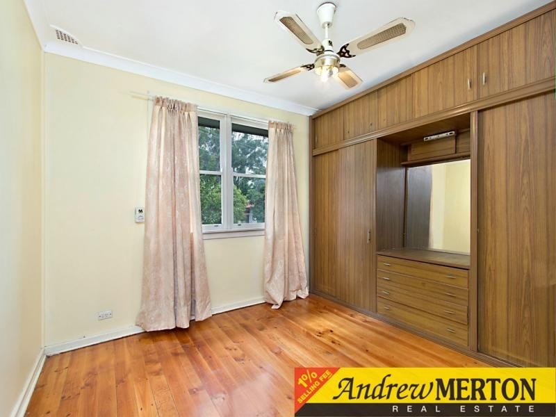 19 Hilltop Avenue, Blacktown NSW 2148