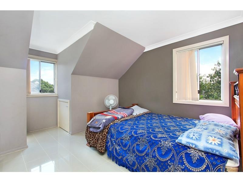 Unit 4/128-130 Canberra Street, St Marys NSW 2760