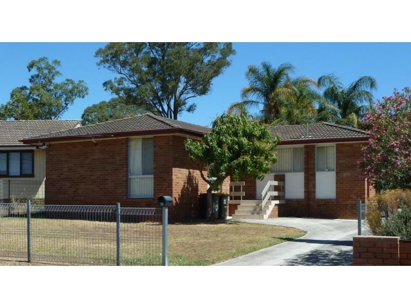82 Discovery Avenue, Willmot NSW 2770