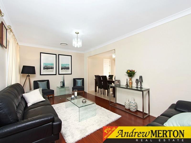 27 Calandra Avenue, Quakers Hill NSW 2763