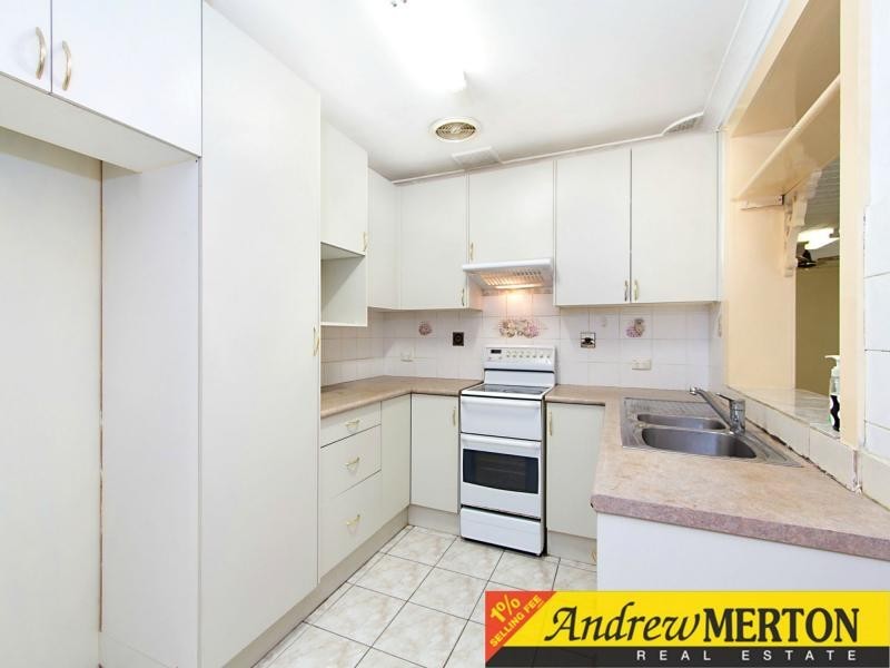 8 Darly Place, Dharruk NSW 2770