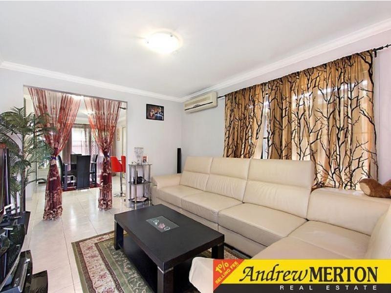 2/158-160 Canberra Street, St Marys NSW 2760