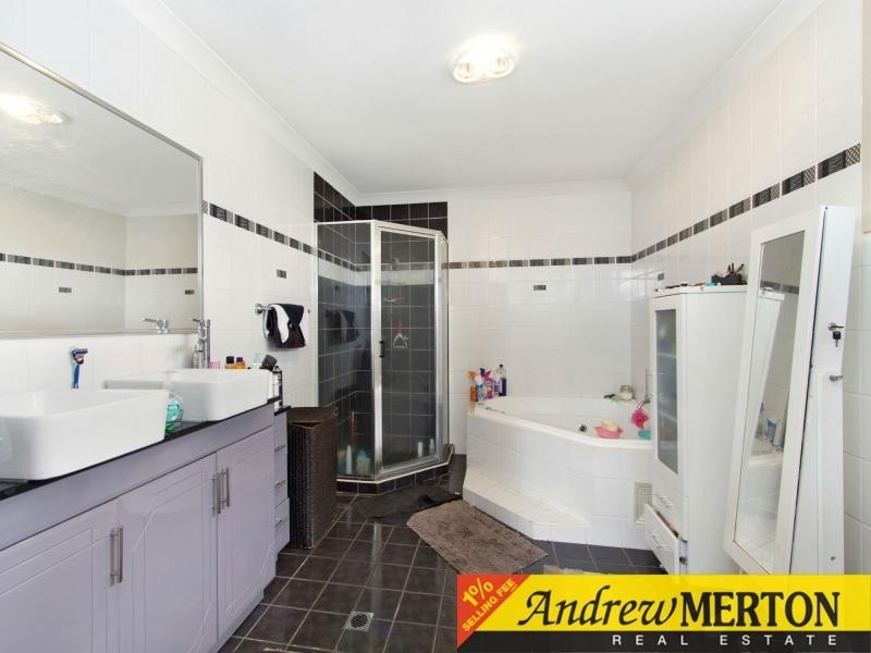 76 Farmingdale Drive, Blacktown NSW 2148