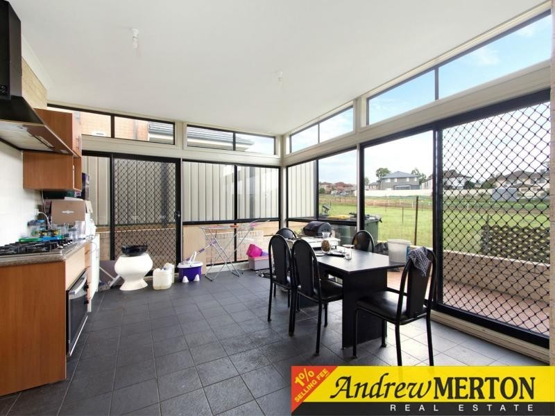 76 Farmingdale Drive, Blacktown NSW 2148