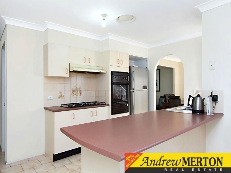 27 Calandra Avenue, Quakers Hill NSW 2763