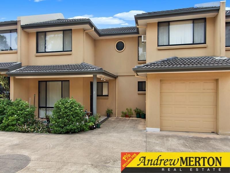 5/32-34 Douglas Road, Quakers Hill NSW 2763