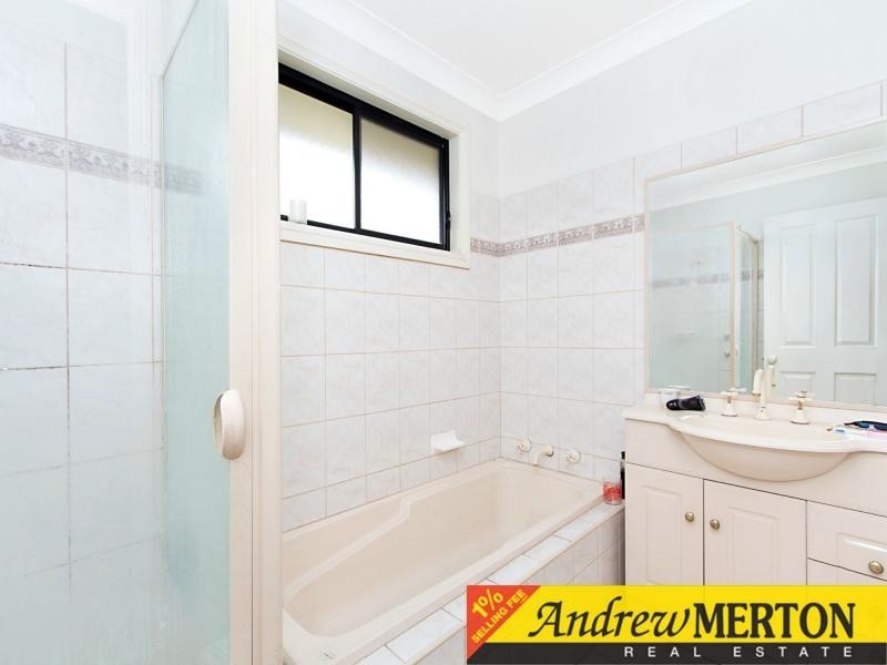 5/32-34 Douglas Road, Quakers Hill NSW 2763