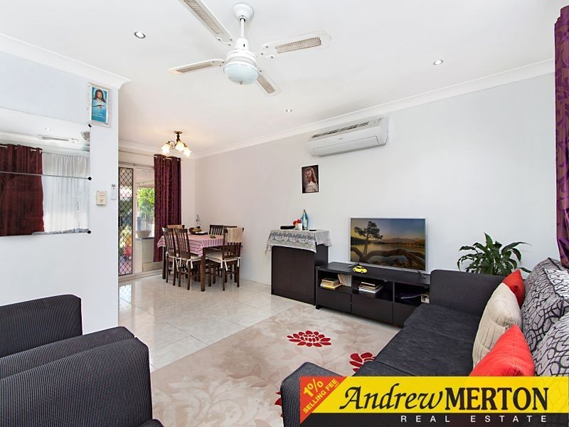 43 Kester Crescent, Oakhurst NSW 2761