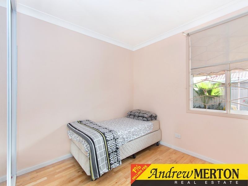 43 Kester Crescent, Oakhurst NSW 2761