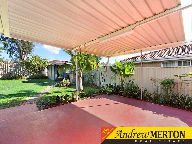 43 Kester Crescent, Oakhurst NSW 2761