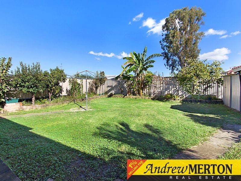 43 Kester Crescent, Oakhurst NSW 2761