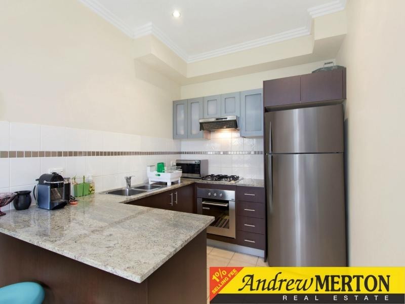 25/8-18 Wallace Street, Blacktown NSW 2148