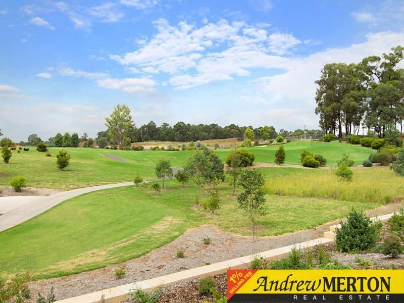 L960 Sunningdale Drive, Colebee NSW 2761