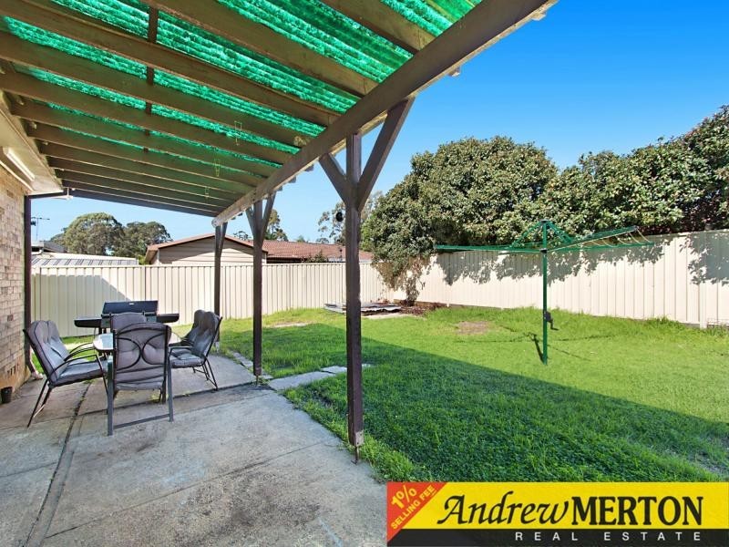 3 Groundsel Avenue, Macquarie Fields NSW 2564