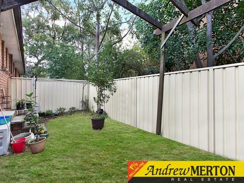 2/68-70 The Esplanade, Guildford NSW 2161