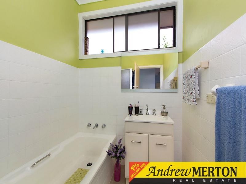 7 Royal Place, Greystanes NSW 2145