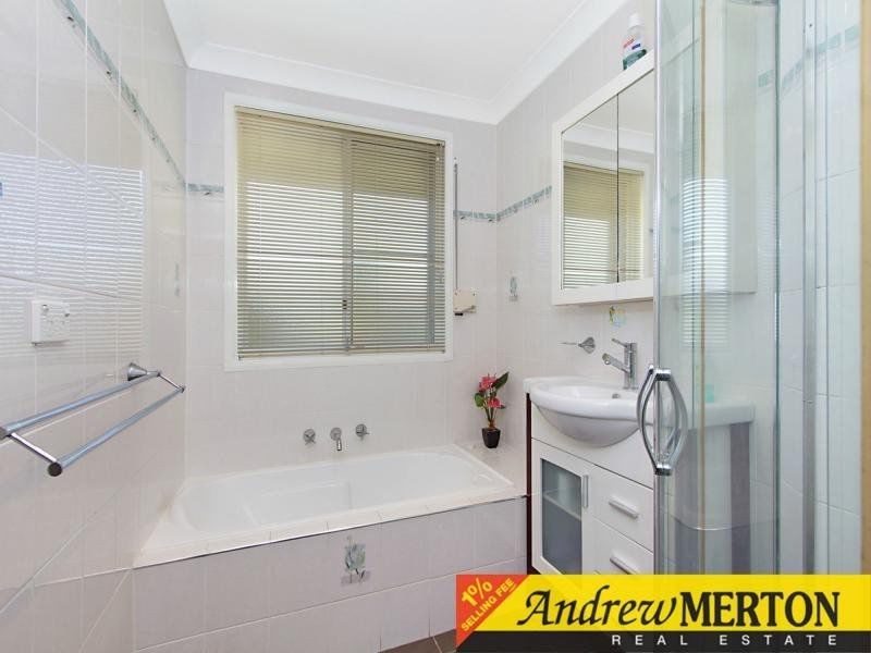 11 Wraysbury Place, Oakhurst NSW 2761