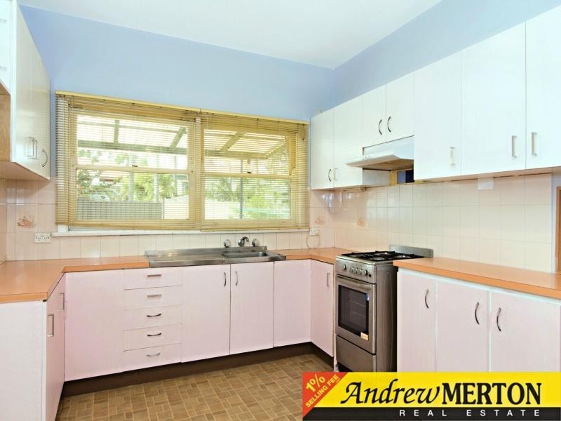 13 Mountview Avenue, Doonside NSW 2767