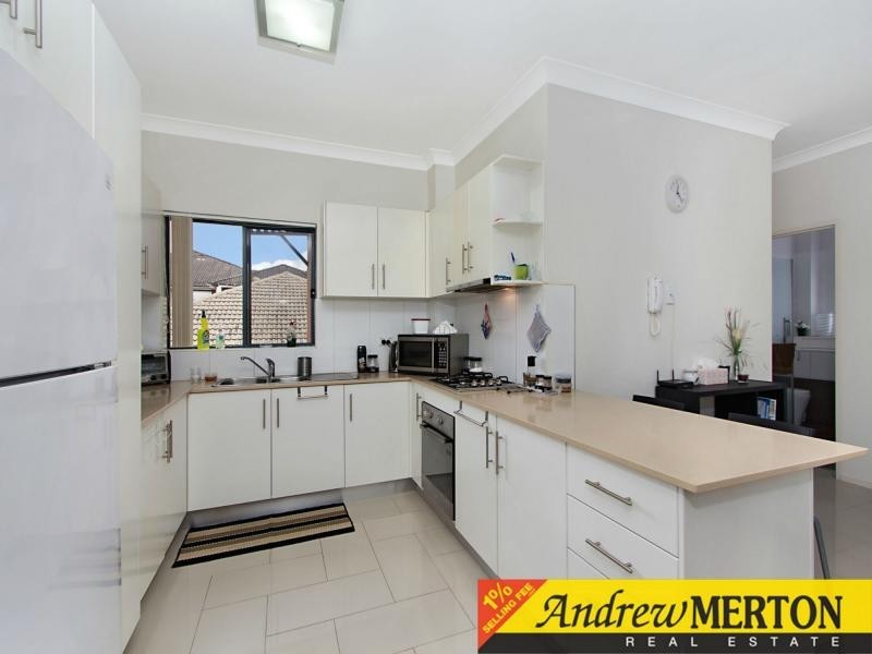 8/38-40 Memorial Avenue, Merrylands NSW 2160