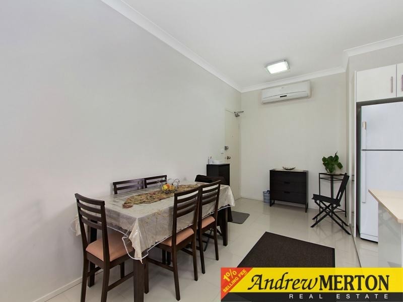 8/38-40 Memorial Avenue, Merrylands NSW 2160