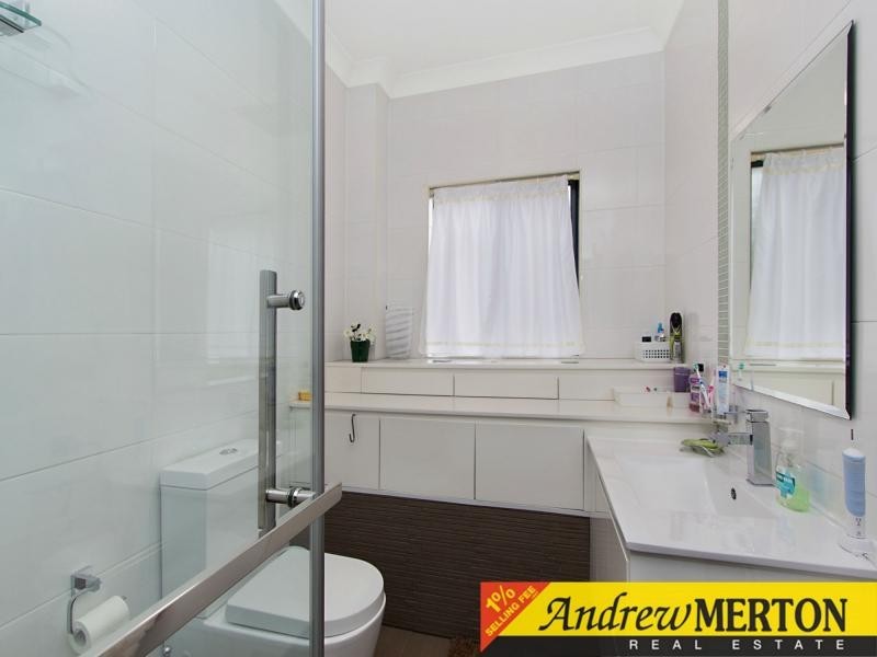 8/38-40 Memorial Avenue, Merrylands NSW 2160