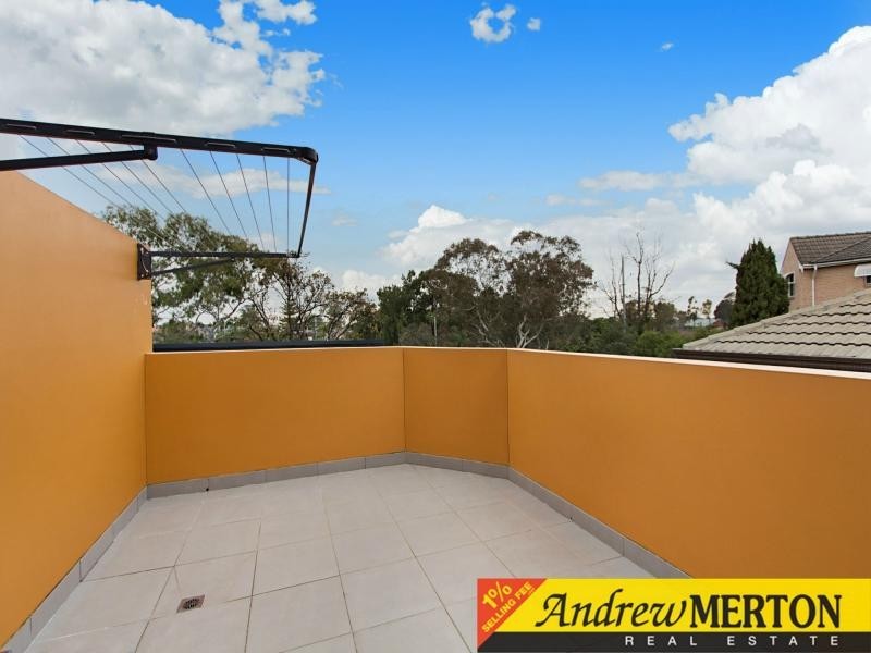 8/38-40 Memorial Avenue, Merrylands NSW 2160
