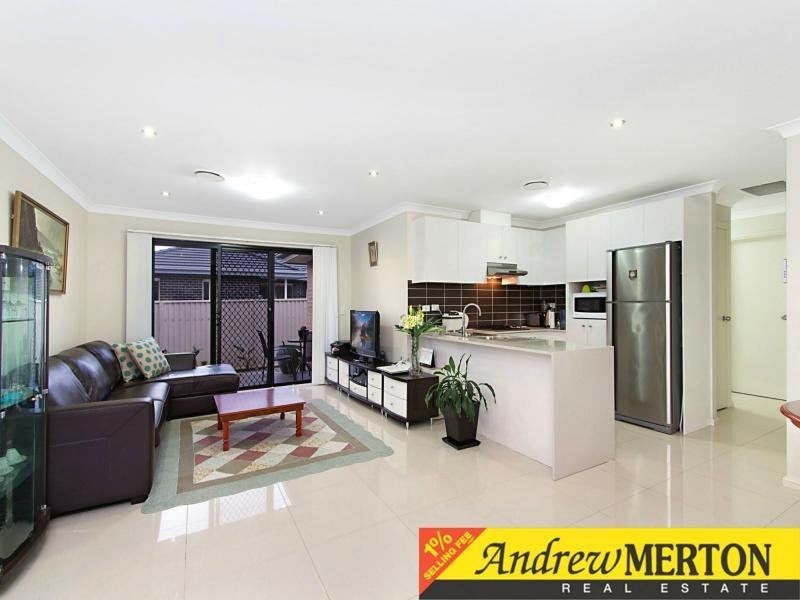 3/15-17 Tungarra Road, Girraween NSW 2145