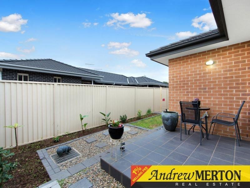 3/15-17 Tungarra Road, Girraween NSW 2145