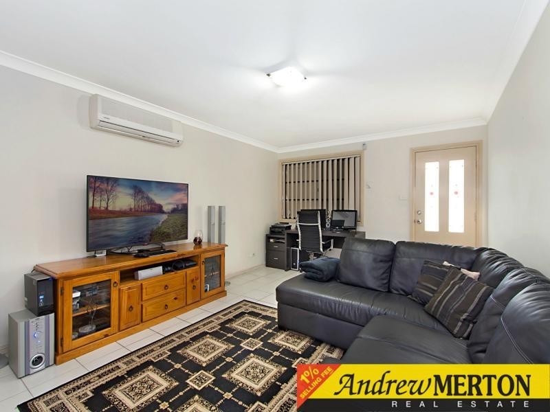 2/72 Bali Drive, Quakers Hill NSW 2763