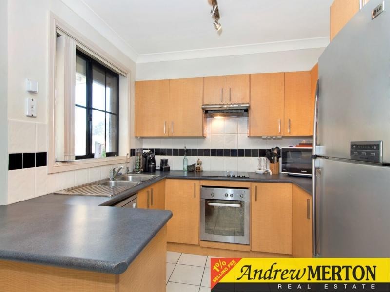 2/72 Bali Drive, Quakers Hill NSW 2763