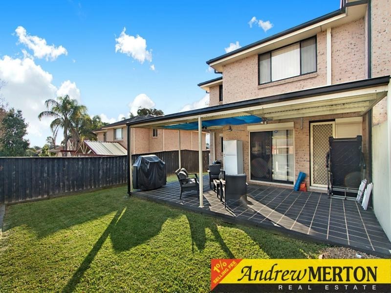 2/72 Bali Drive, Quakers Hill NSW 2763