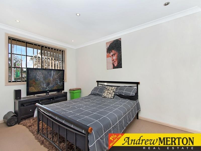 2/72 Bali Drive, Quakers Hill NSW 2763