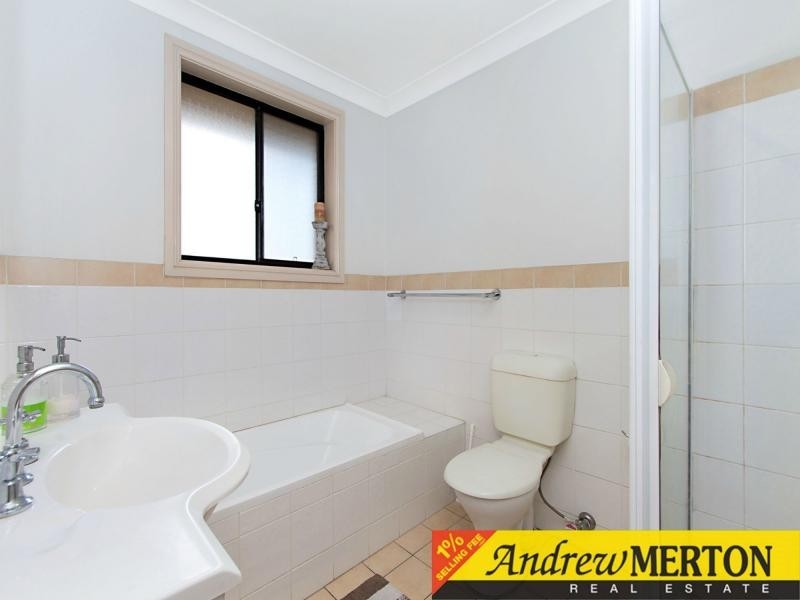 2/72 Bali Drive, Quakers Hill NSW 2763