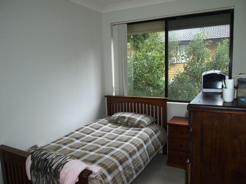 2/20 Santley Crescent, Kingswood NSW 2747