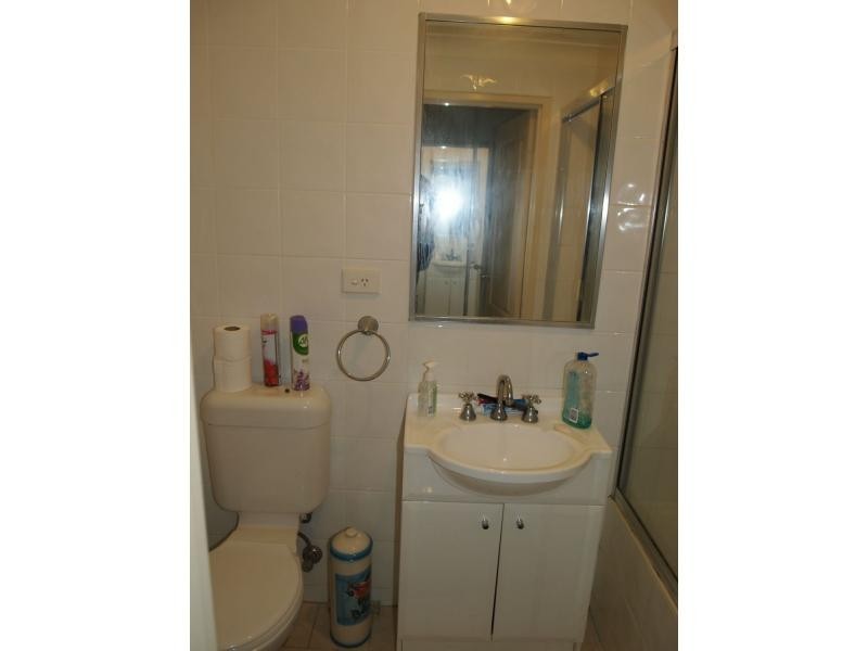 2/20 Santley Crescent, Kingswood NSW 2747