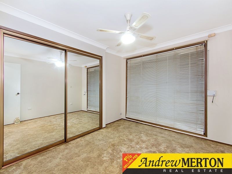 15 Darrell Place, Oakhurst NSW 2761