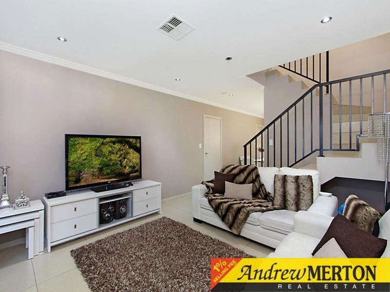 2/290 Hector Street, Bass Hill NSW 2197
