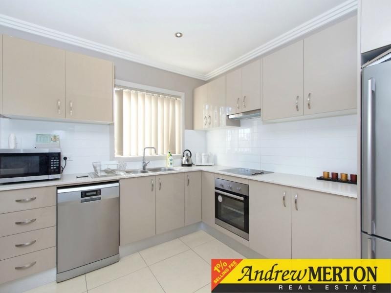 2/290 Hector Street, Bass Hill NSW 2197