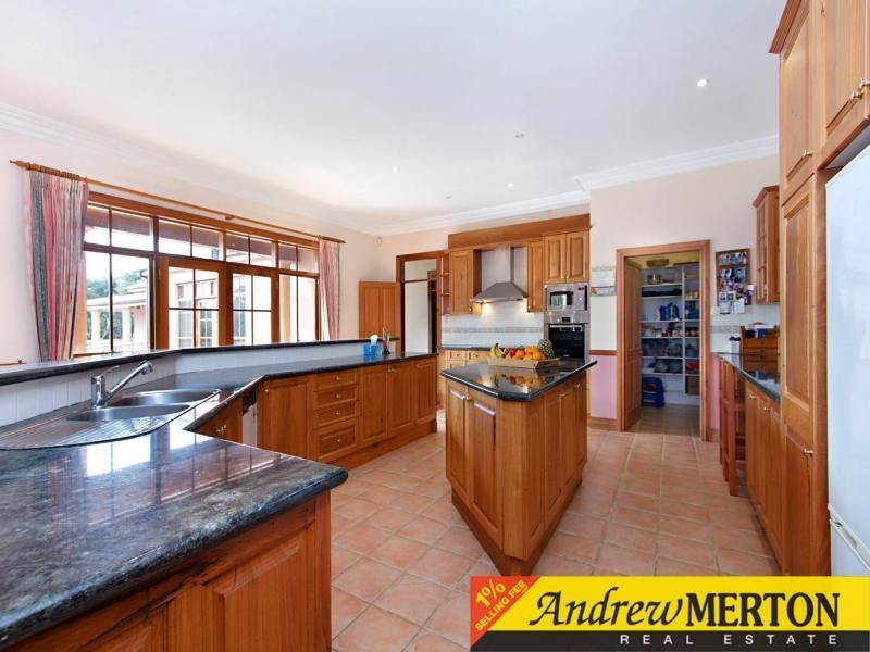 4 Heath Road, Kellyville NSW 2155