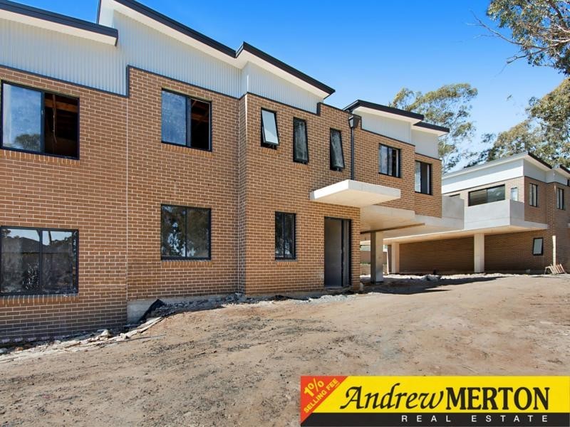 9 Bogalara Road, Old Toongabbie NSW 2146