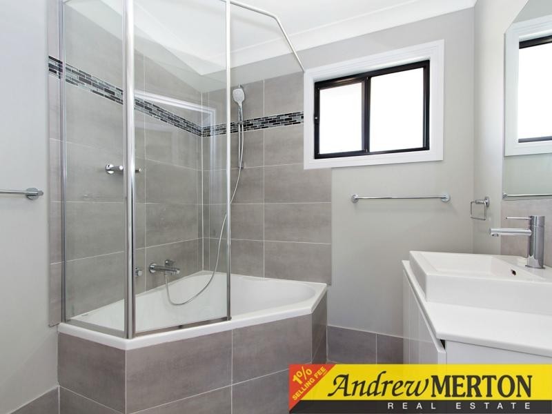 L2 13 Quakers Road, Marayong NSW 2148