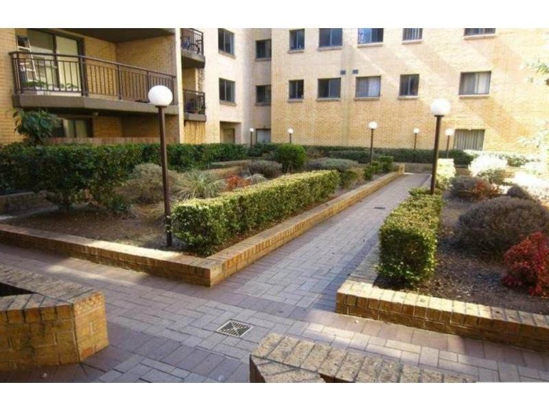 20/5-9 Fourth Avenue, Blacktown NSW 2148