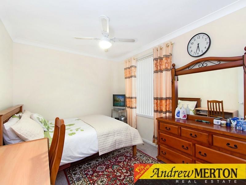 1/220 Farnham Road, Quakers Hill NSW 2763