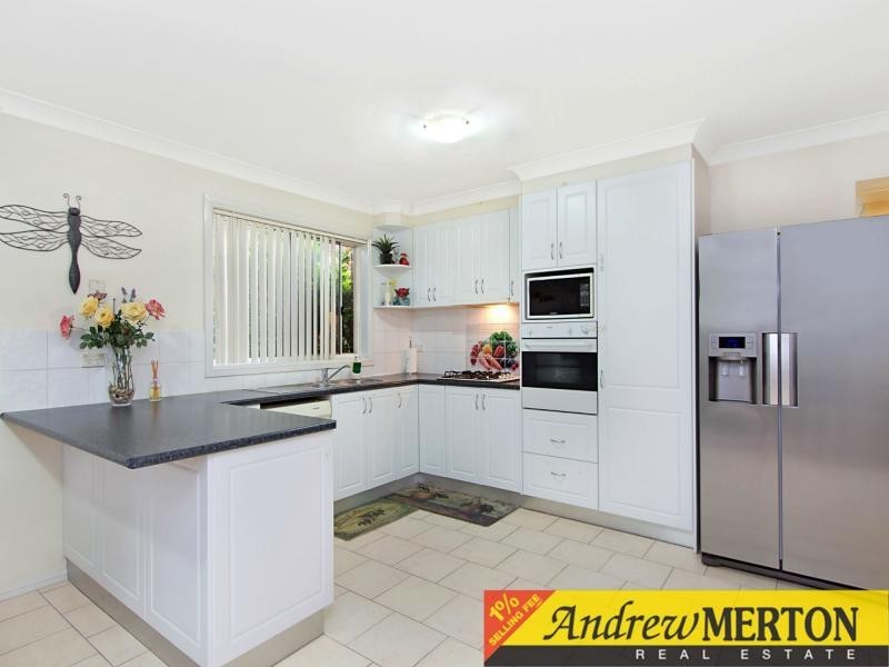 1/220 Farnham Road, Quakers Hill NSW 2763