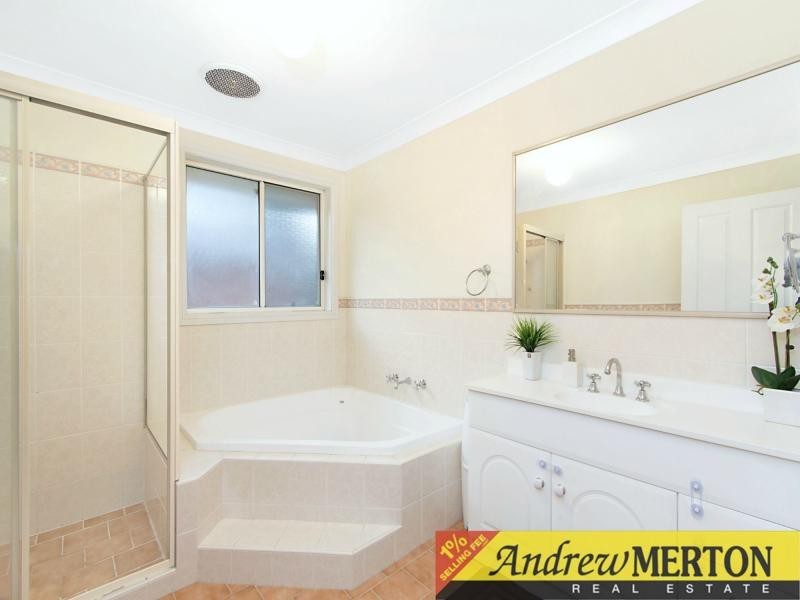 1/220 Farnham Road, Quakers Hill NSW 2763