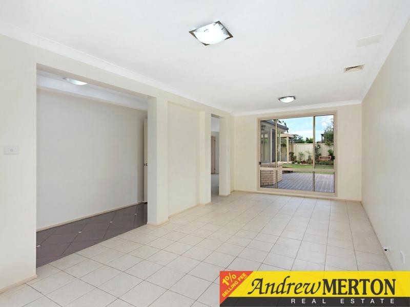 53 Zammit Avenue, Quakers Hill NSW 2763