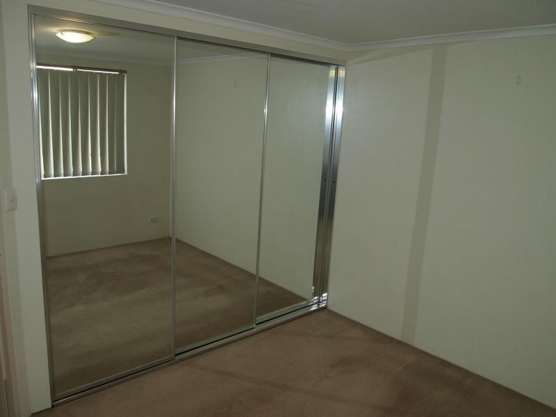 7/7 Griffiths Street, Blacktown NSW 2148