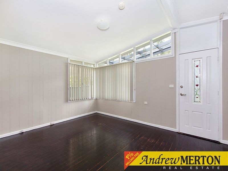 27 Cumbernauld Crescent, Dharruk NSW 2770