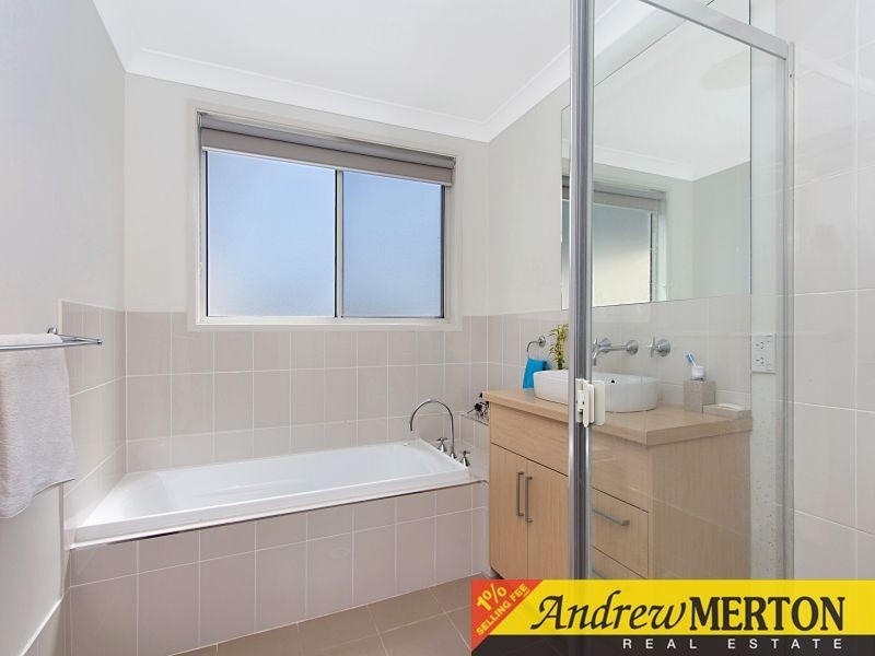34 Wiseman Circuit, Ropes Crossing NSW 2760